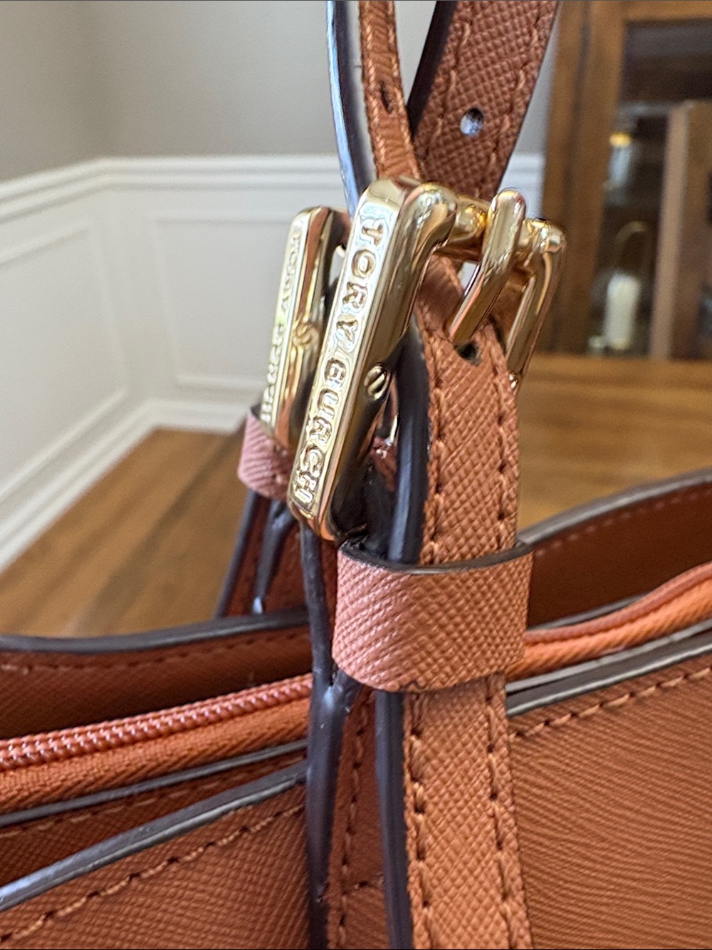 Tory Burch York Buckle Tote - Picture 6 of 16